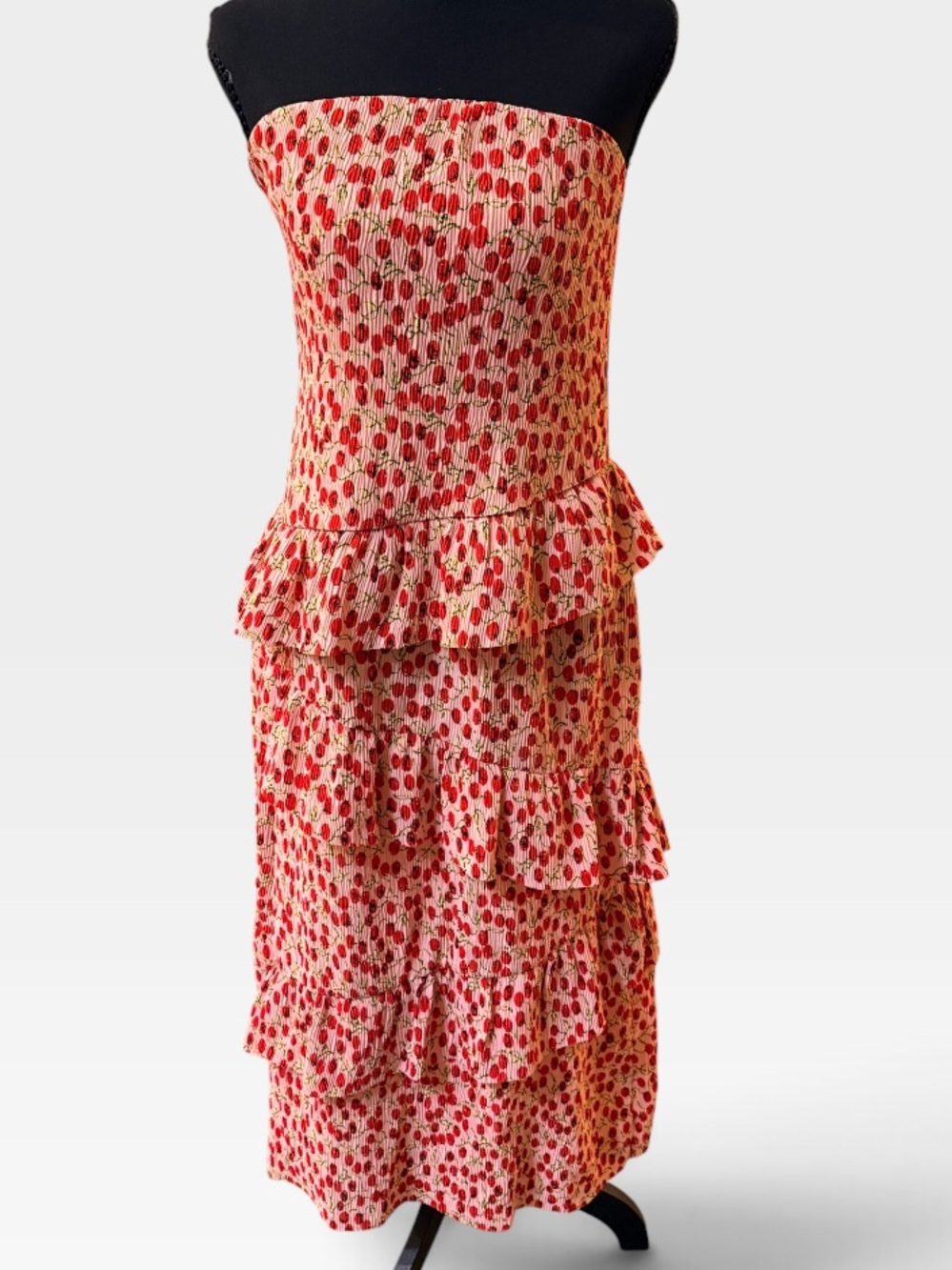 ASTR the Label Asym Tiered Ruffle Dress in cherry print Size M